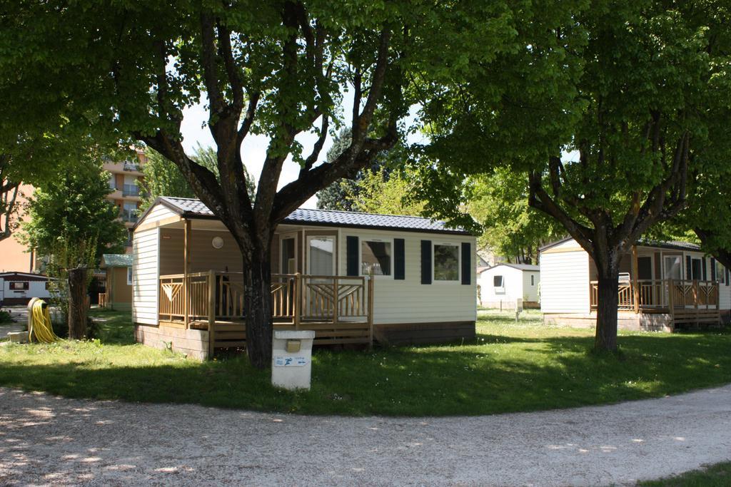 Camping Le Rhone Tournon-sur-Rhone Exterior photo